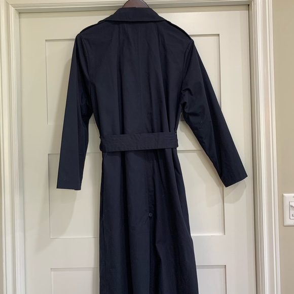 Trench Coat from Paris - Picture 2 of 3